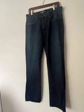 Lucky Brand Men's Classic boho Dark Wash  Straight leg  Jeans, Size 32x34